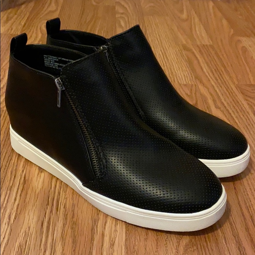 Faux Leather wedge sneakers